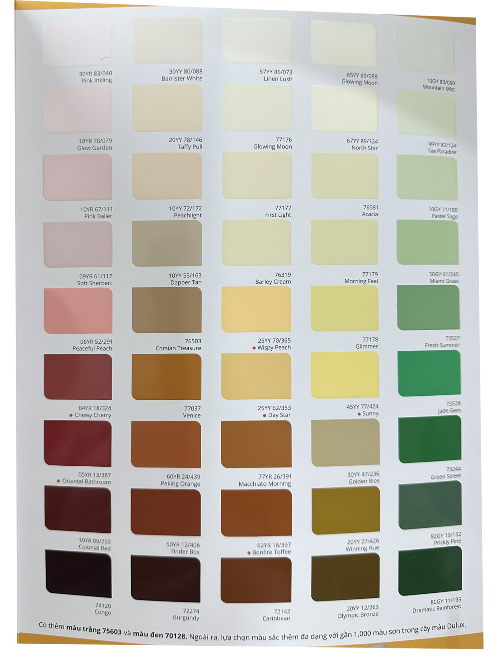 Bảng màu sơn dầu Maxilite với mỗi màu có một mã và trong một bảng màu khác nhau. Khi khách hàng có nhu cầu mua hàng loại nào thì chọn màu trên bảng màu đó. Để giảm thời gian chọn màu cho khách hàng chúng tôi tổng kho sơn đã có bảng màu sơn maxilite online quý khách có thể xem bảng màu bất cứ nơi đâu chỉ cần có chiếc điện thoại smartphone kết nối 3g là bạn có thể xem màu và chọn mã màu mình thích và đặt hàng rất tiện lợi và nhanh chóng. Dưới đây là bảng màu sơn dầu Maxilite mới nhất lấy từ catalog sơn Maxilite: