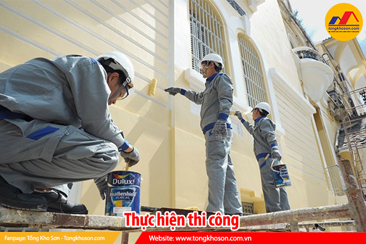 thực hiện thi công