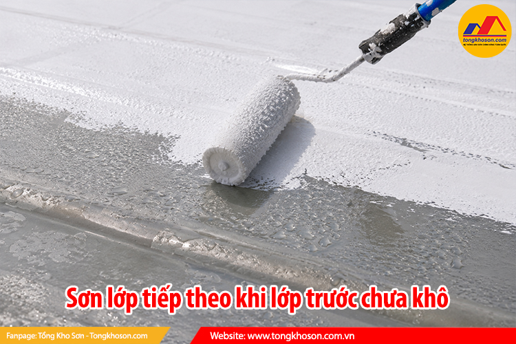 Sơn lớp tiếp theo khi lớp trước chưa khô